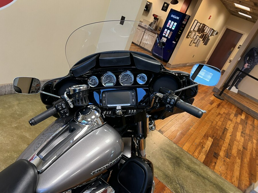 Used 2017 Harley-Davidson Ultra Limited Motorcycle For Sale Near Memphis, TN
