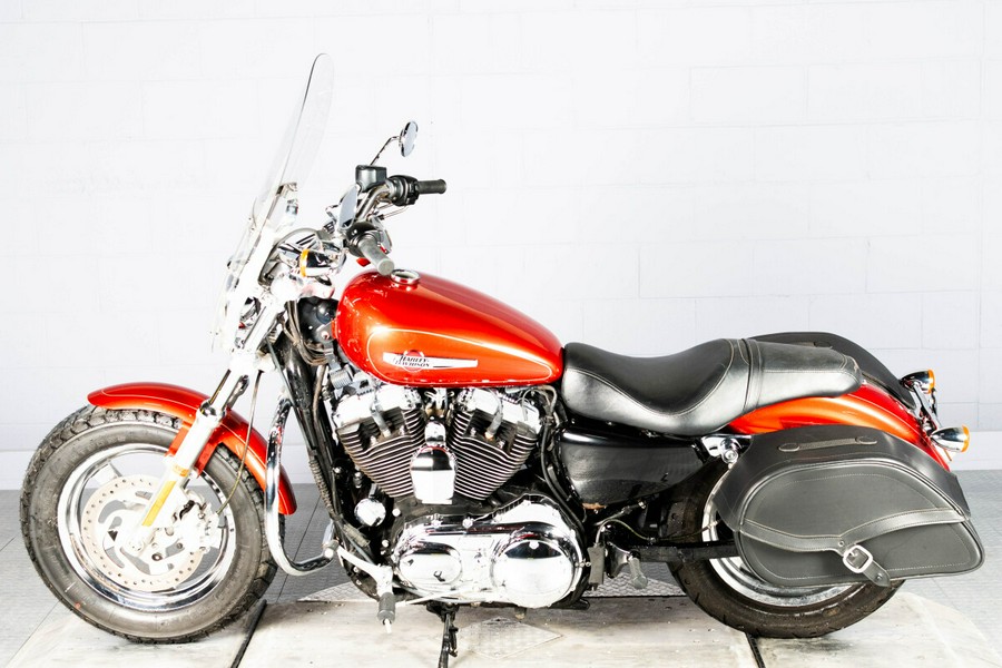 2014 Harley-Davidson 1200 Custom XL1200C
