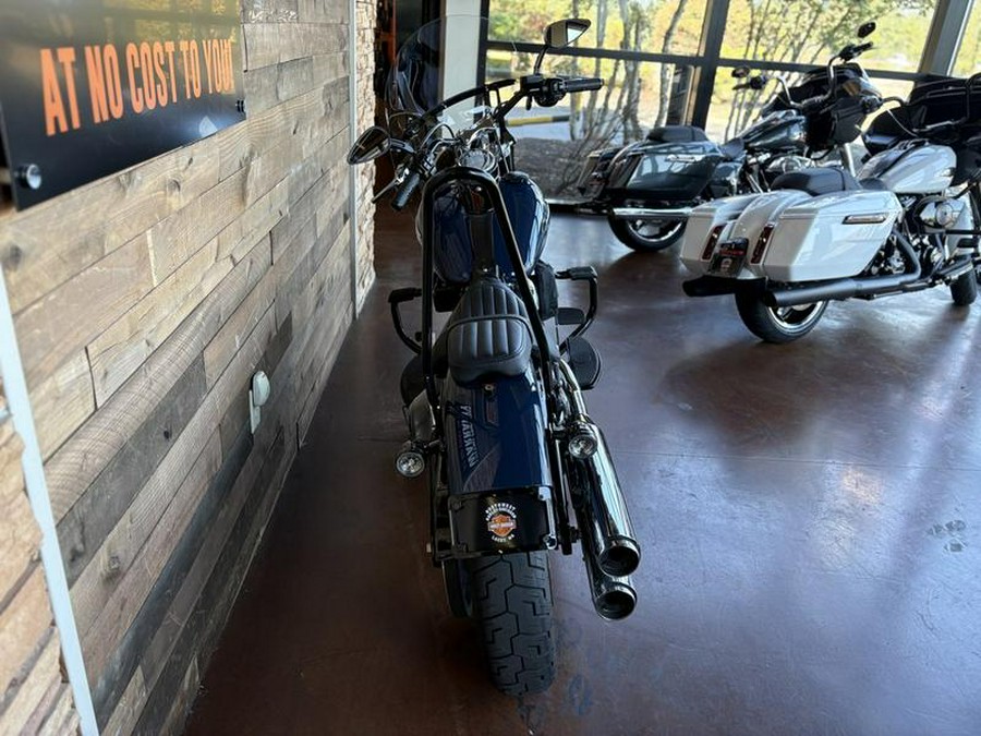 2019 Harley-Davidson® FLSL - Softail® Softail Slim®