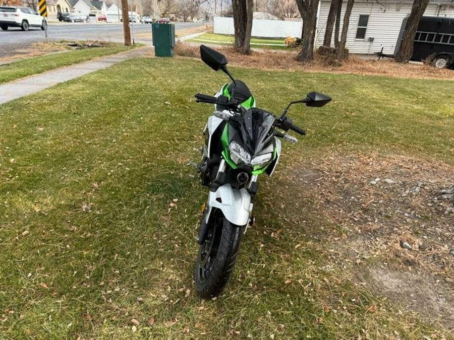 2024 Kawasaki Z e-1 ABS