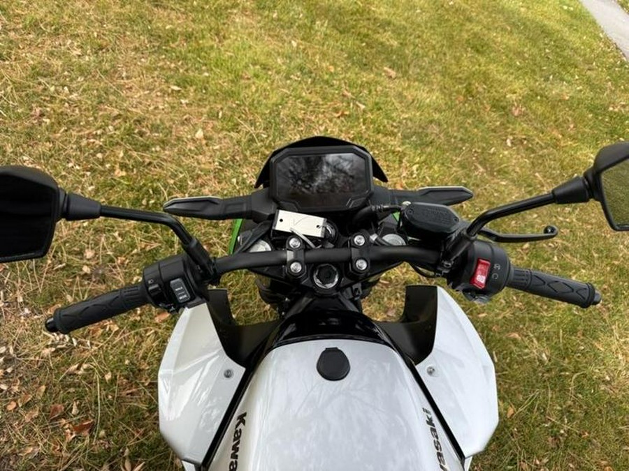2024 Kawasaki Z e-1 ABS