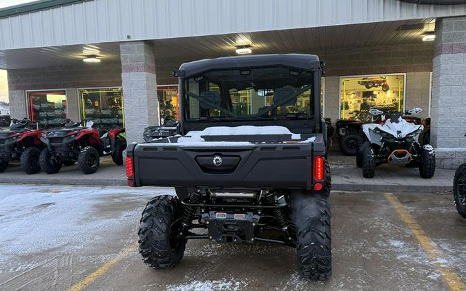 2026 Can-Am® Defender MAX DPS CAB HD10