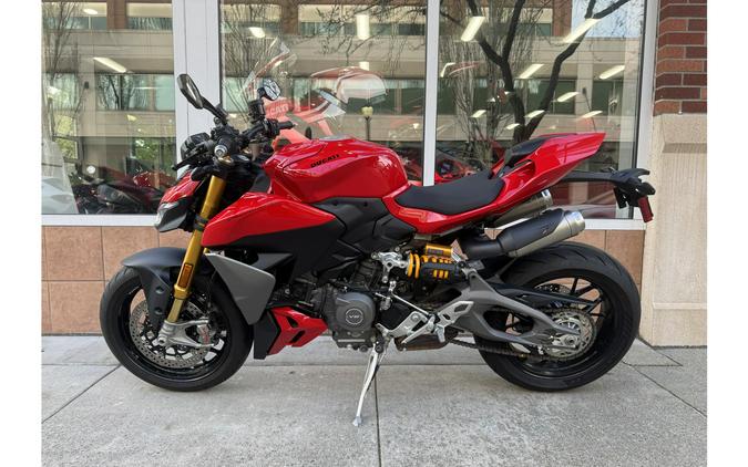 2026 Streetfighter V2 S - Ducati