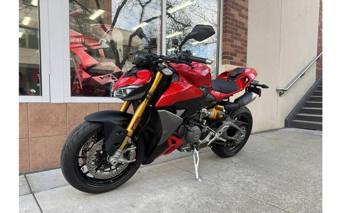 2026 Streetfighter V2 S - Ducati