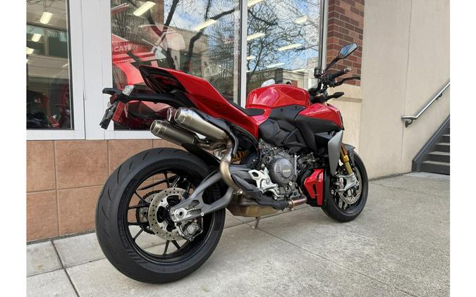 2026 Streetfighter V2 S - Ducati