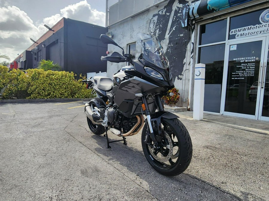 2026 BMW F 900 XR