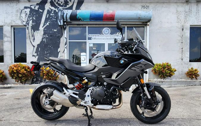 2026 BMW F 900 XR