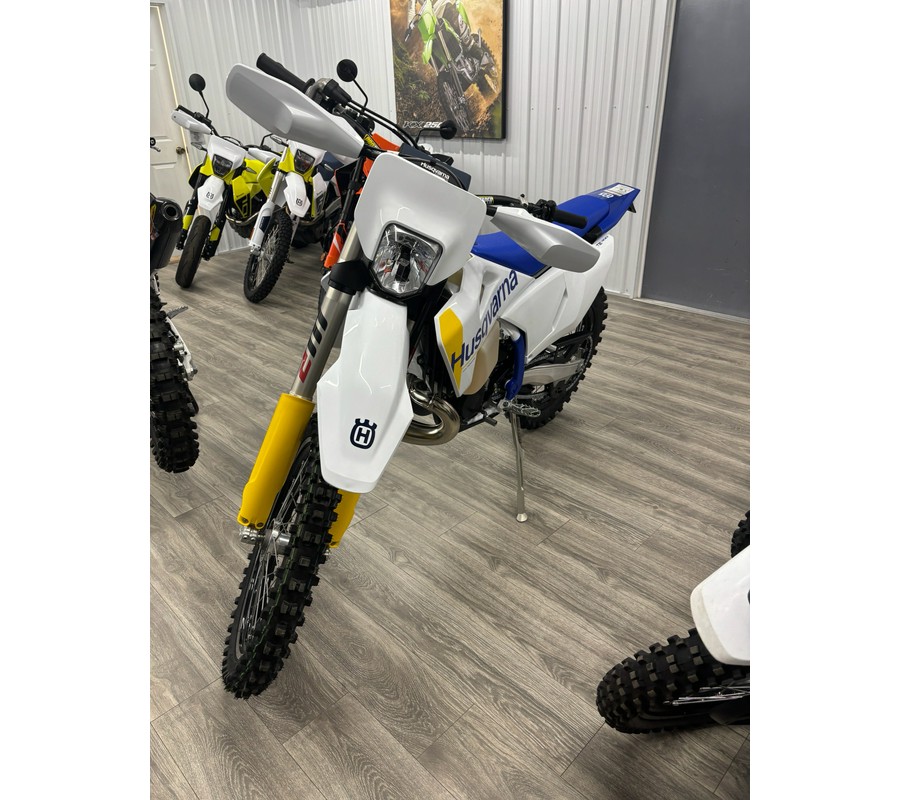2027 Husqvarna TE 300
