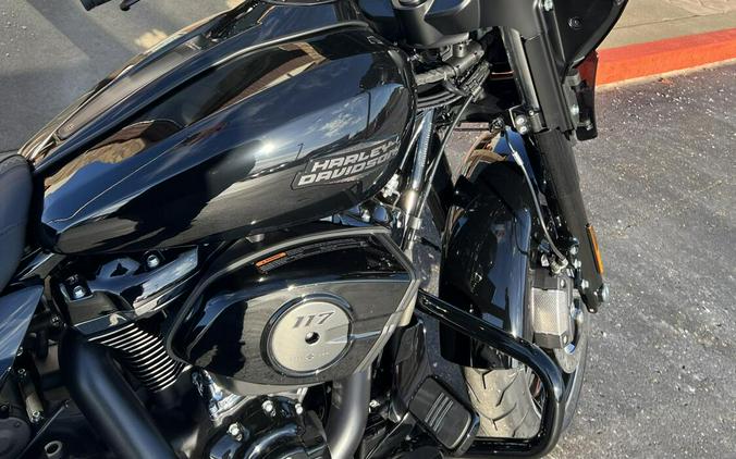 2026 Harley-Davidson Street Glide FLHX