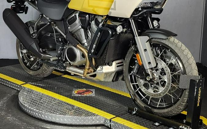 2023 Harley-Davidson® Pan America™ 1250 Special INDUSTRIAL YELLOW/WHITE SAND W/LACED WHEEL