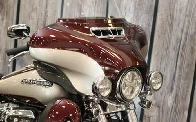 2018 Harley-Davidson® FLHTCU - Electra Glide® Ultra Classic®