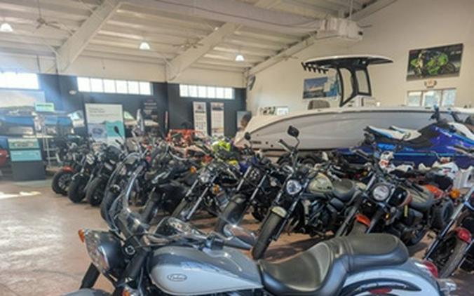 2024 Kawasaki Vulcan 900 Classic