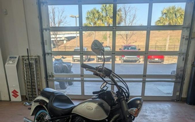 2024 Kawasaki Vulcan 900 Classic