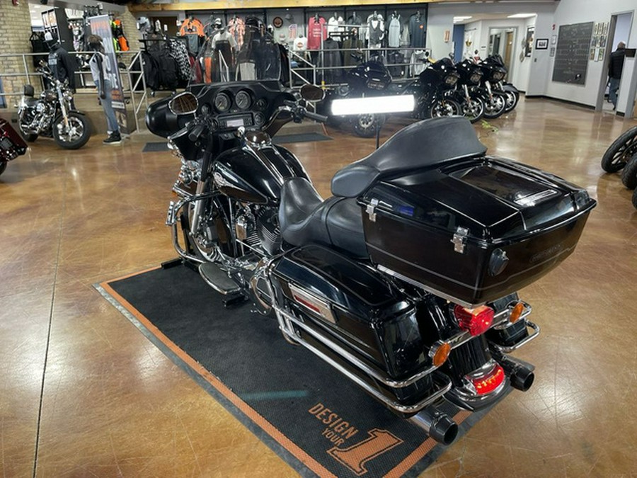 2010 Harley-Davidson FLHTC - Electra Glide Classic