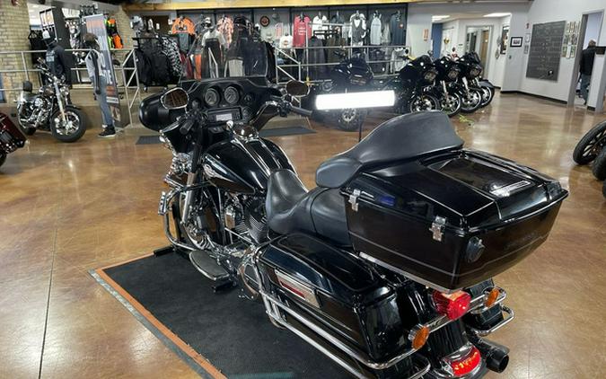 2010 Harley-Davidson FLHTC - Electra Glide Classic