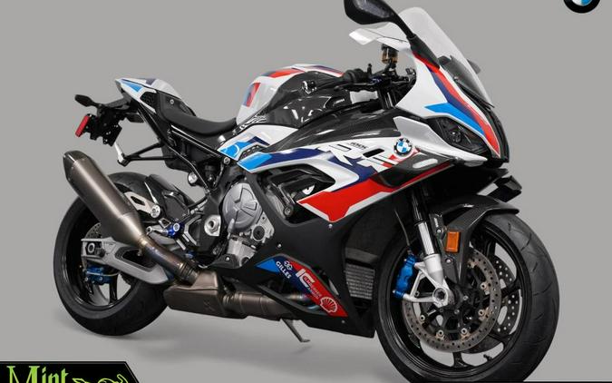 2021 BMW M1000RR