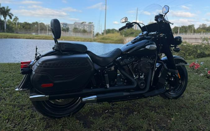 2022 Harley-Davidson Heritage Classic 114