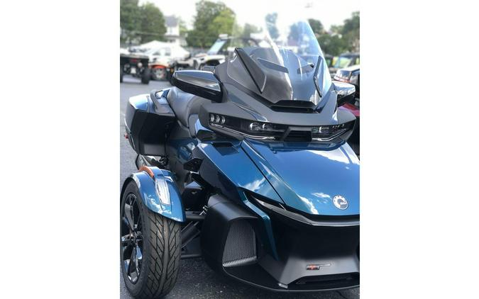 2024 Can-Am Spyder RT Base