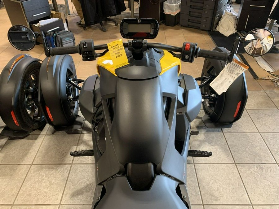 2023 Can-Am® Ryker Rotax 600 ACE Classic Panels