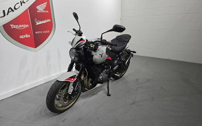 2026 Triumph Trident 800 Ash grey
