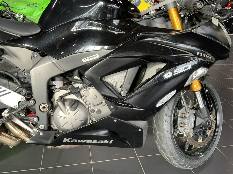 2013 Kawasaki Ninja® ZX™ -6R, ZX636