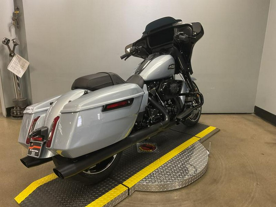 2024 Harley-Davidson® FLHX - Street Glide®