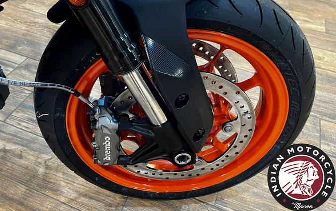 2023 Indian Motorcycle® FTR Stealth Gray/Orange Burst