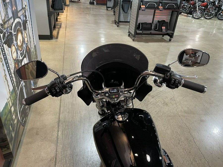 2020 Harley-Davidson Softail FXST - Standard