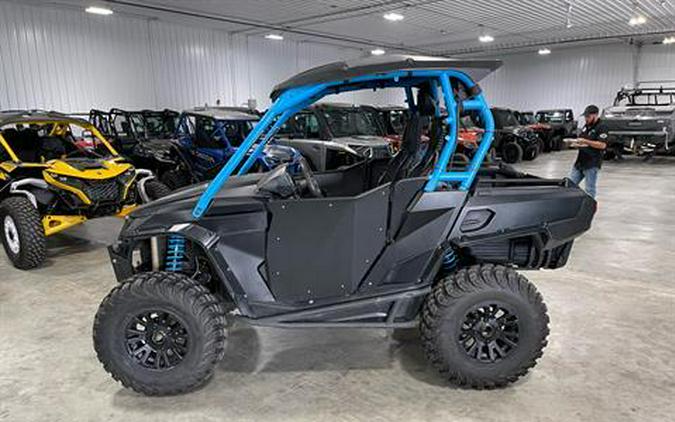 2016 Can-Am Commander XT-P 1000