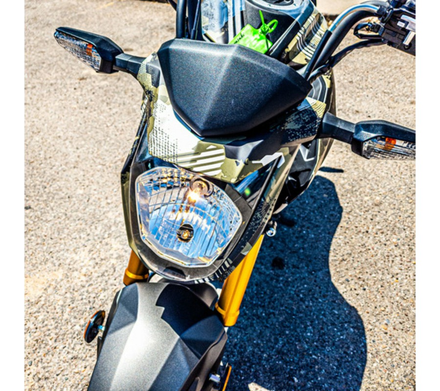 2025 Kawasaki Z125 PRO Cypher Camo Beige
