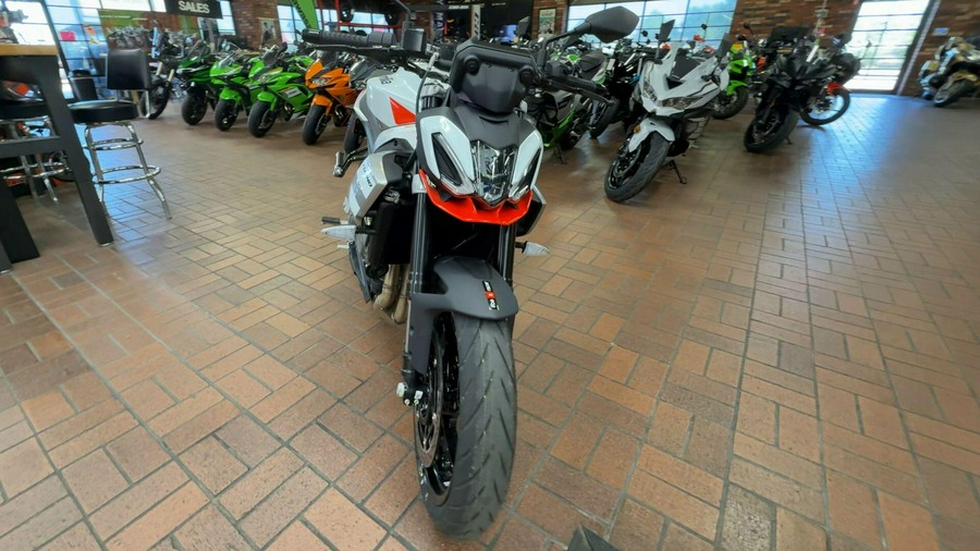 2026 APRILIA TUONO 457