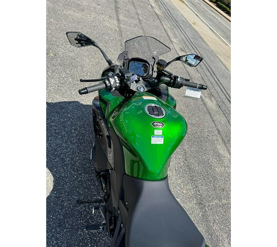 2025 Kawasaki Ninja 1100SX SE ABS