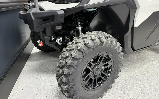 2026 Can-Am Defender Limited HD11