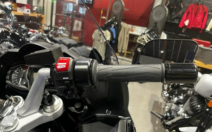 2022 Yamaha FJR1300ES