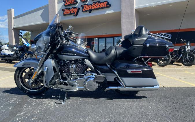 2019 HARLEY-DAVIDSON® FLHTKL ULTRA LIMITED LOW