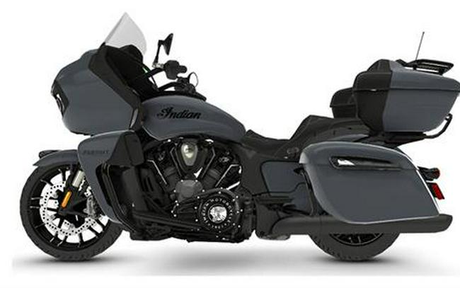 2023 Indian Motorcycle Pursuit® Dark Horse® with Premium Package