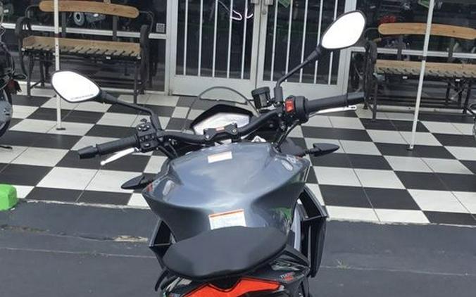 2024 Aprilia® Tuono 660