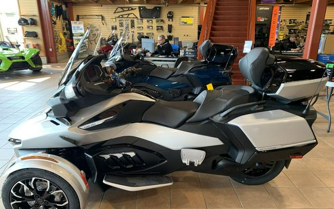 2023 Can-Am® Spyder RT Limited Platine Wheels