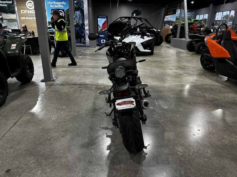 2024 YAMAHA XSR700