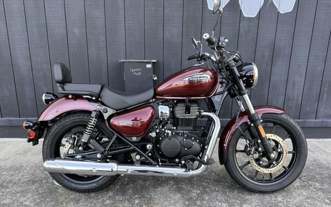 2023 Royal Enfield Meteor 350 Stellar Red