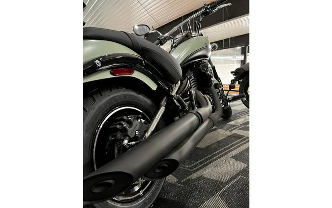 2023 Kawasaki Vulcan 900 Custom