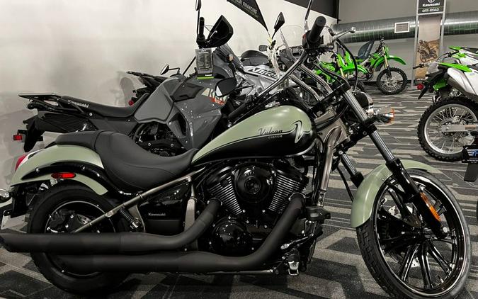 2023 Kawasaki Vulcan 900 Custom