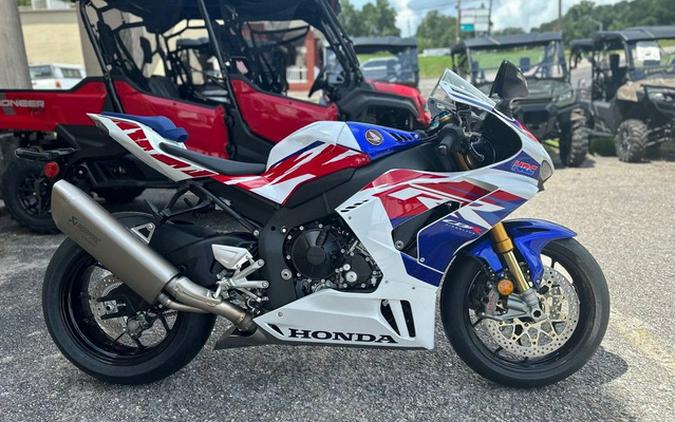 2023 Honda CBR1000RR-R Fireblade SP