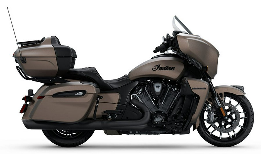2025 Indian Motorcycle Roadmaster® PowerPlus Dark Horse® with 112 and PowerBand Audio Package