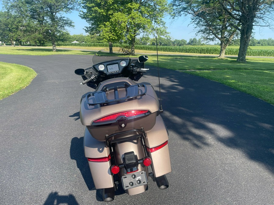 2025 Indian Motorcycle Roadmaster® PowerPlus Dark Horse® with 112 and PowerBand Audio Package