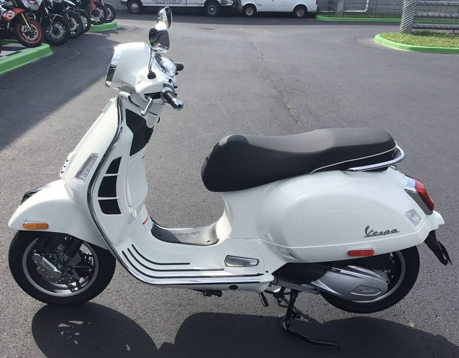 2024 Vespa GTS Super 300