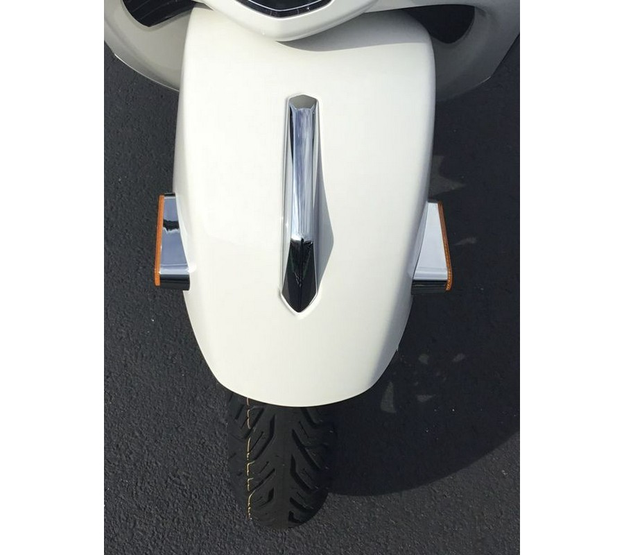 2024 Vespa GTS Super 300