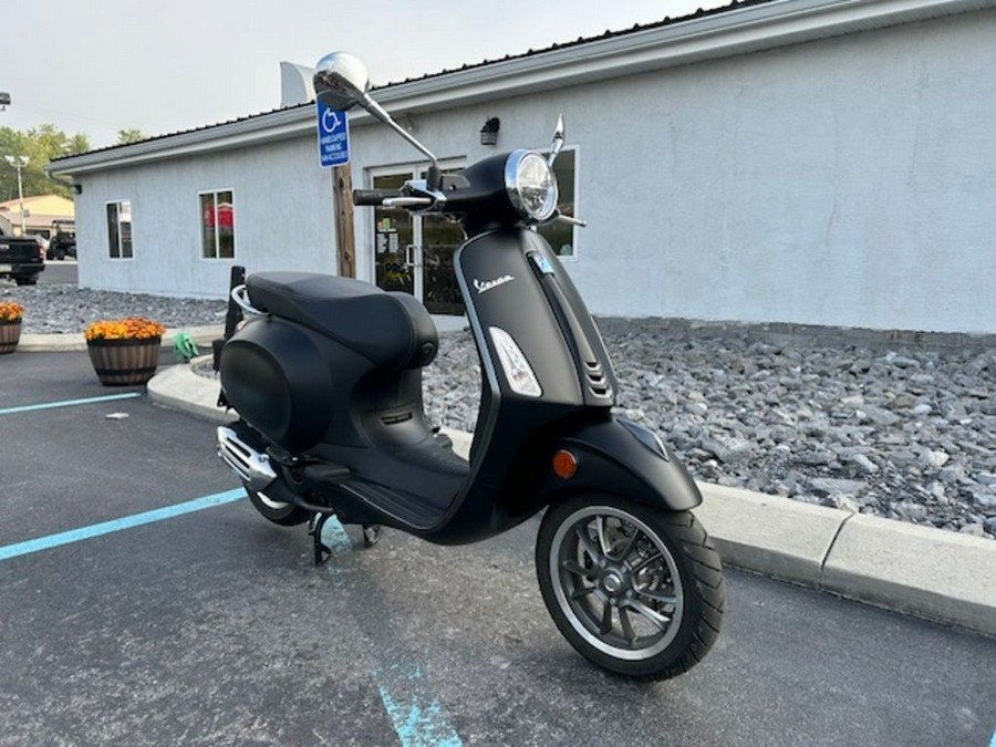 2023 Vespa Primavera 150 S