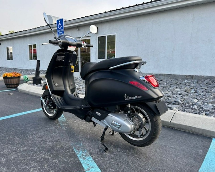 2023 Vespa Primavera 150 S