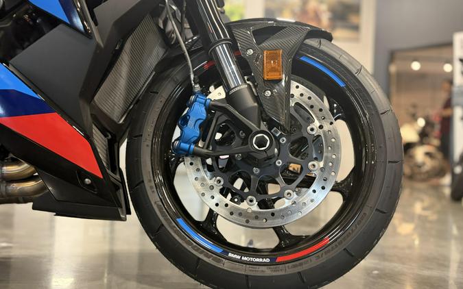 2026 BMW M 1000 R